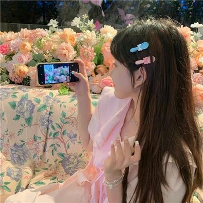巨蛇闯女校